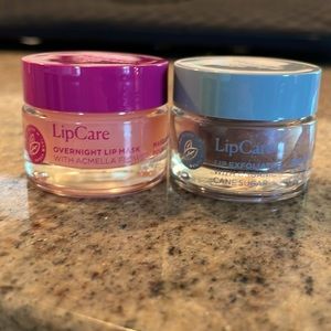 Arbonne Lip Exfoliator & Overnight Lip Mask